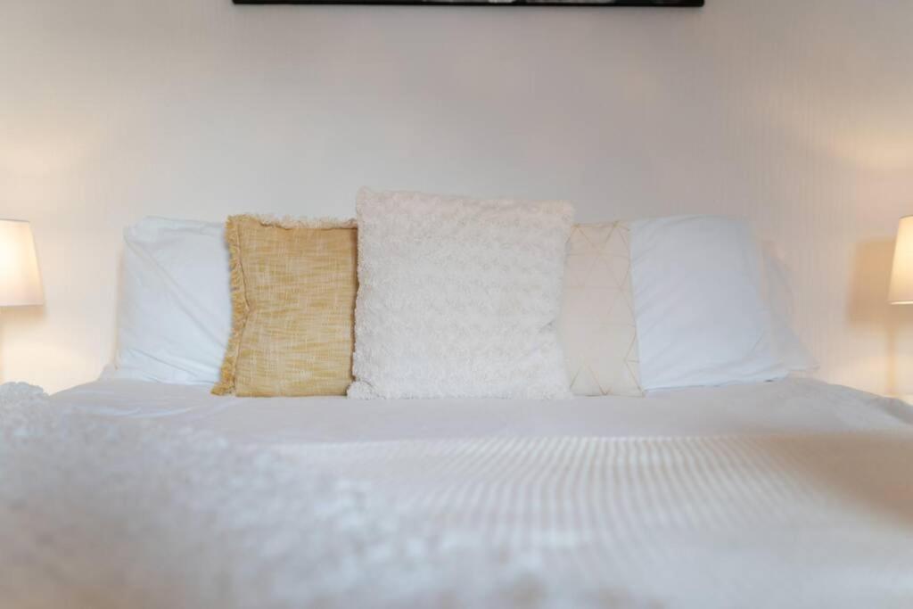 Phenix Central - Huge 3 Bed, Super Equipped Apartment. Cardiff Kültér fotó